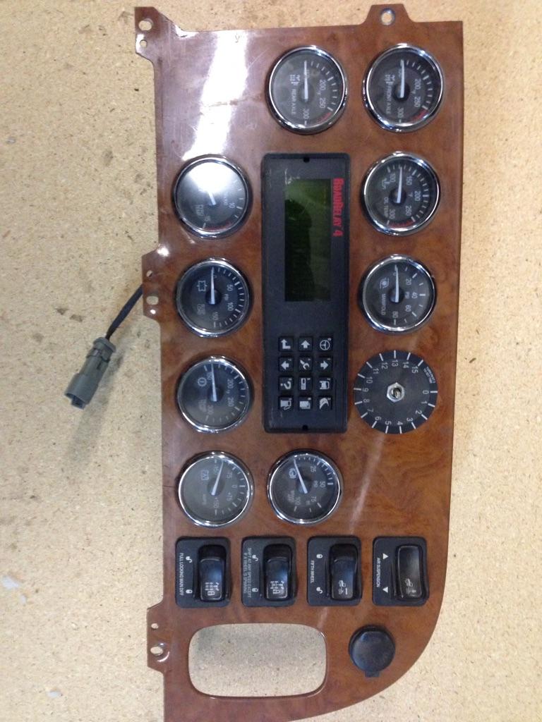 peterbilt-instrument-cluster-payless-truck-parts
