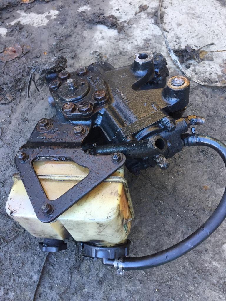 2007 Freightliner Conventional Steering Gear / Rack Payless Truck Parts