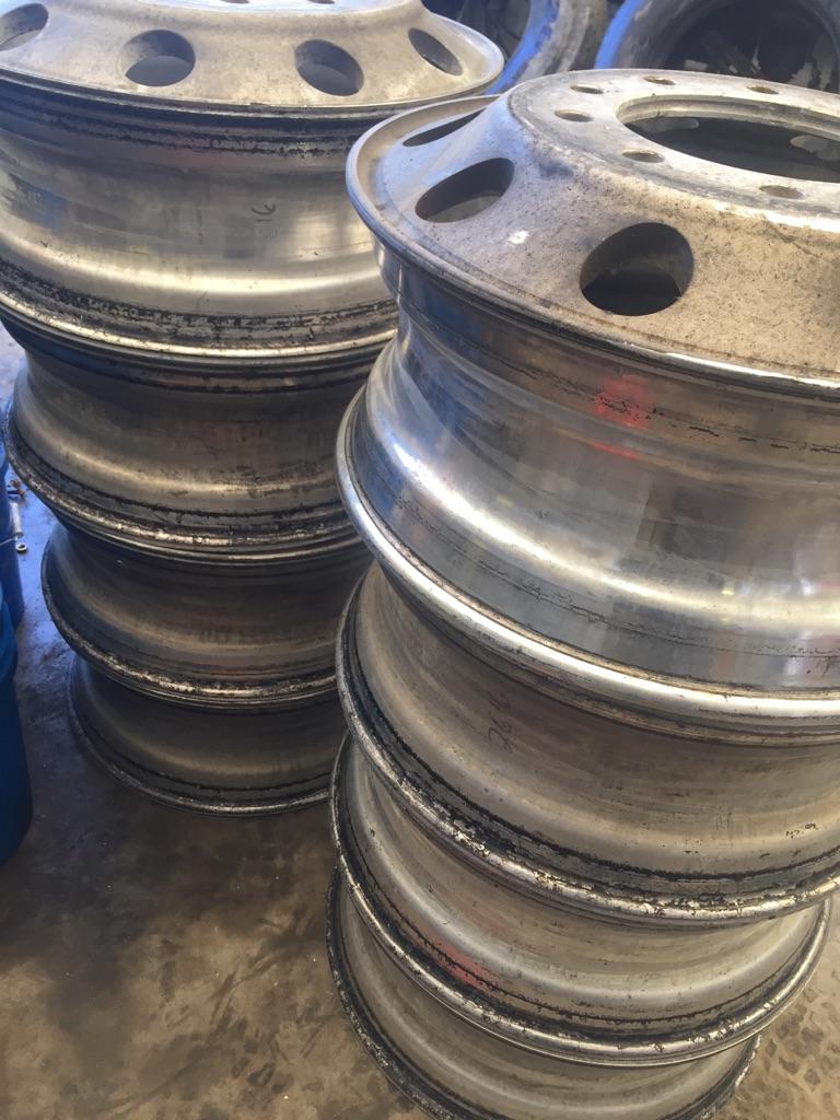 2005 Volvo Tire and Rim Payless Truck Parts