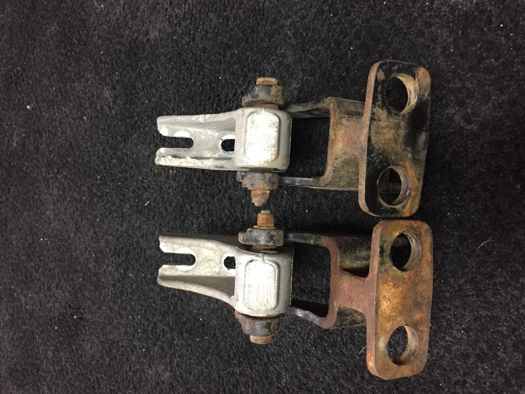 2016 Kenworth T660 Hood Hinge Payless Truck Parts