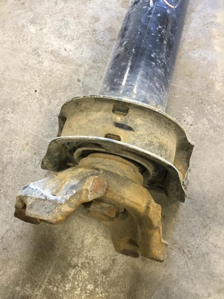 2016 Freightliner Cascadia Drive Shaft, Front Payless Truck Parts