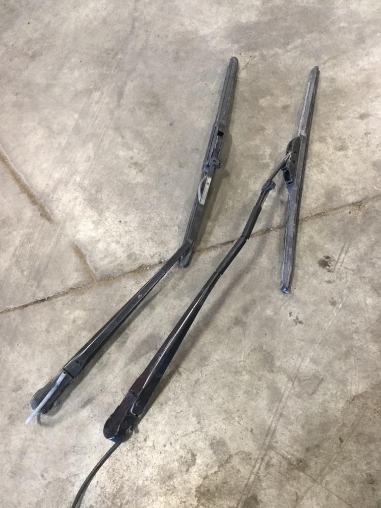 2016 Freightliner Cascadia Wiper Motor, Windshield Payless Truck Parts