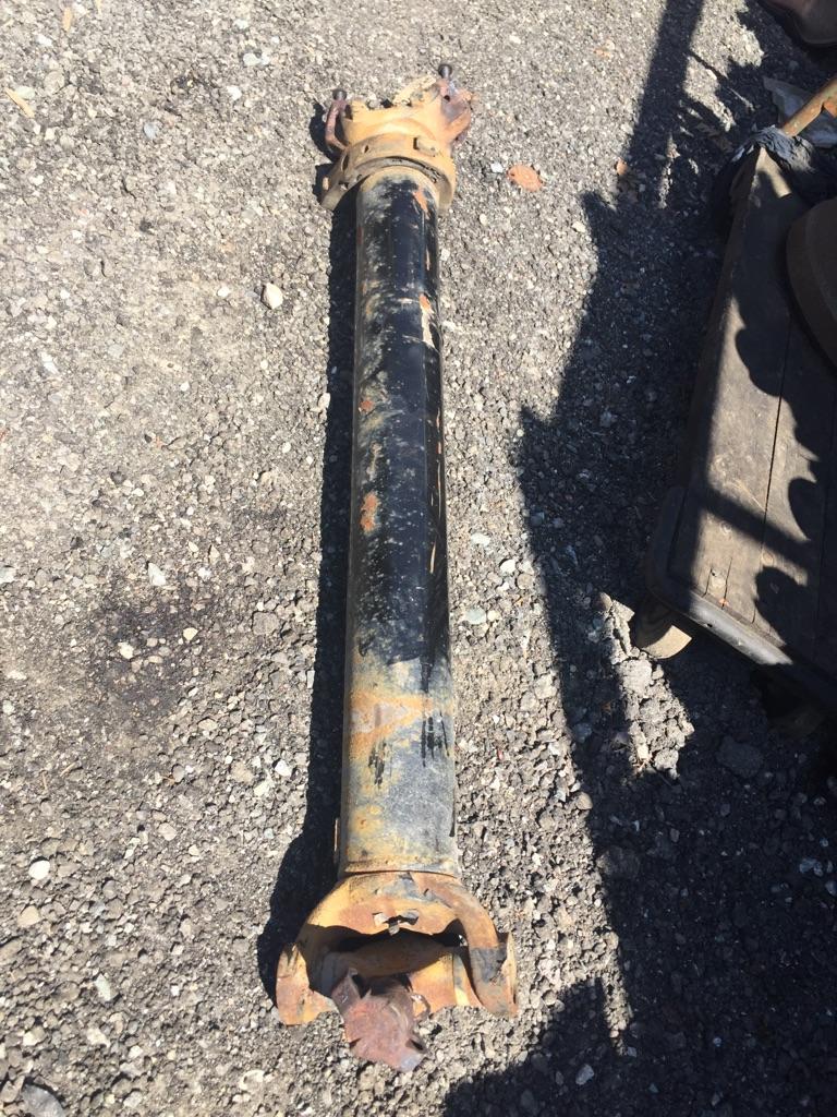 2015 Freightliner Cascadia Drive Shaft, Front Payless Truck Parts