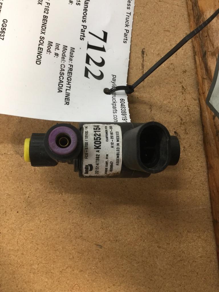 2015 Freightliner Cascadia >> 2015 Freightliner Cascadia Miscellaneous Parts | Payless ... 2015 Freightliner Cascadia >> 2015 Freightliner Cascadia Miscellaneous Parts | Payless ...