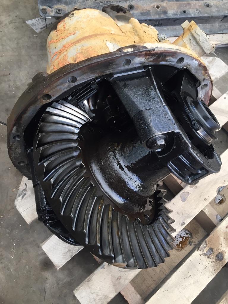 2012 Peterbilt 379 Differential Assembly (Front, Rear) | Payless Truck ...