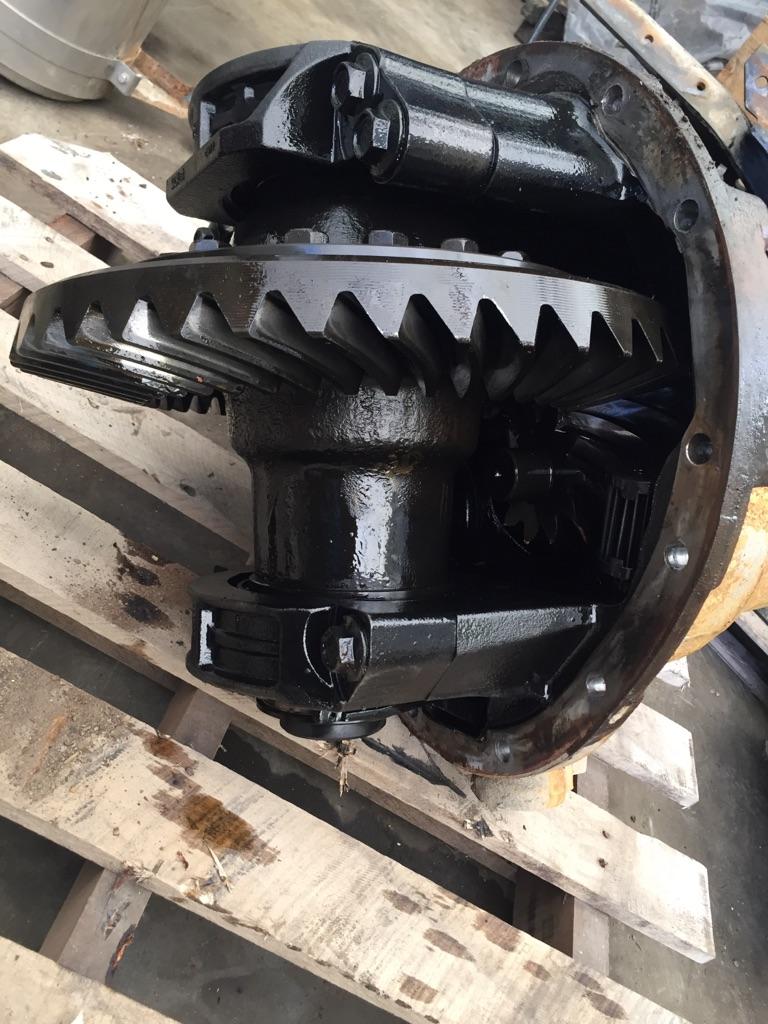2012 Peterbilt 379 Differential Assembly (Front, Rear) | Payless Truck ...