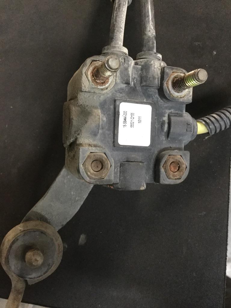 2012 Freightliner Cascadia Steering or Suspension Parts, Misc