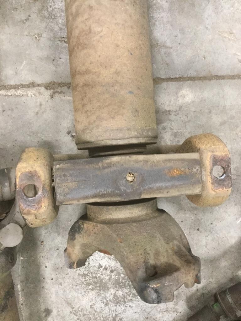 2007 Volvo Vnl Drive Shaft, Front Payless Truck Parts