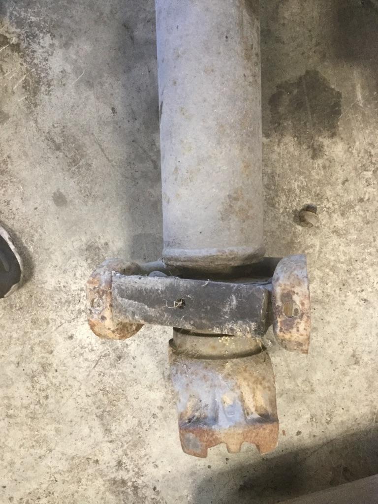 2007 Volvo Vnl Drive Shaft, Front Payless Truck Parts