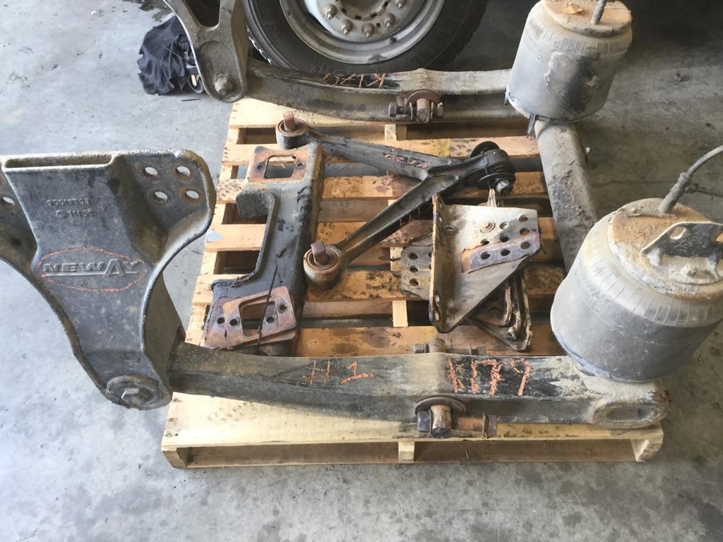2013 Kenworth T800 Steering or Suspension Parts, Misc. Payless Truck