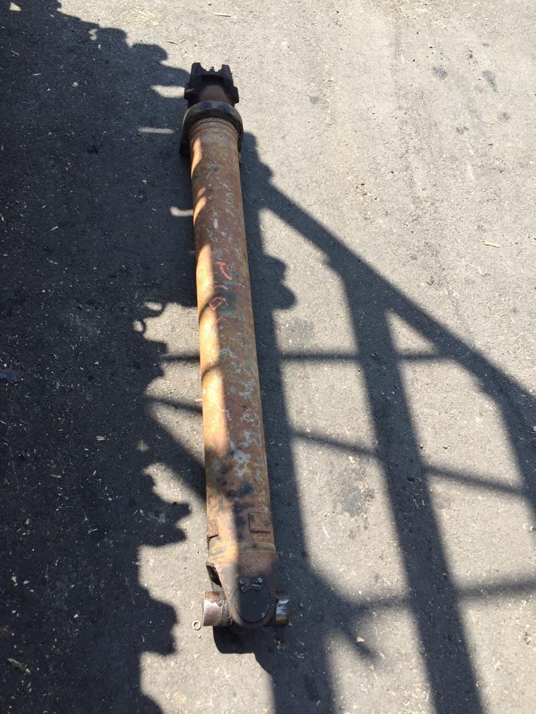 2006 Peterbilt 379 Drive Shaft, Front Payless Truck Parts