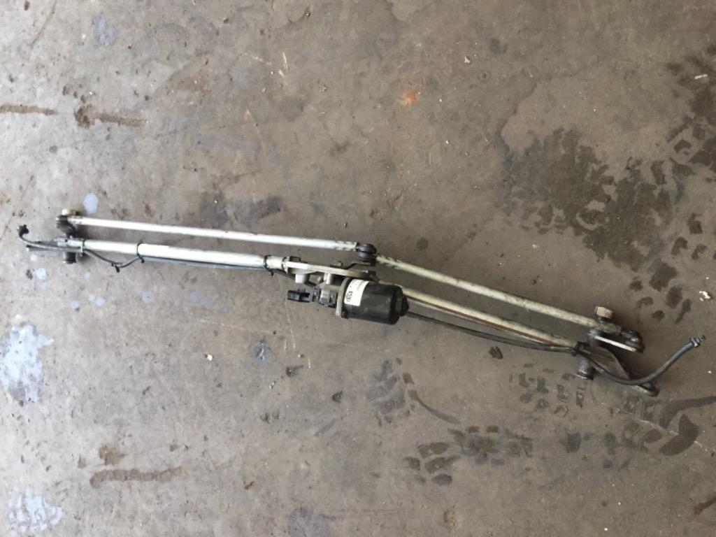 2015 Freightliner Cascadia Wiper Motor, Windshield Payless Truck Parts