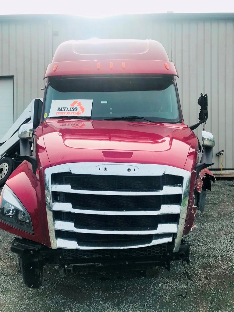 Freightliner cascadia parts Clearance