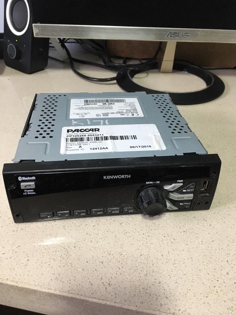 Kenworth T680 Radio Fuse Location