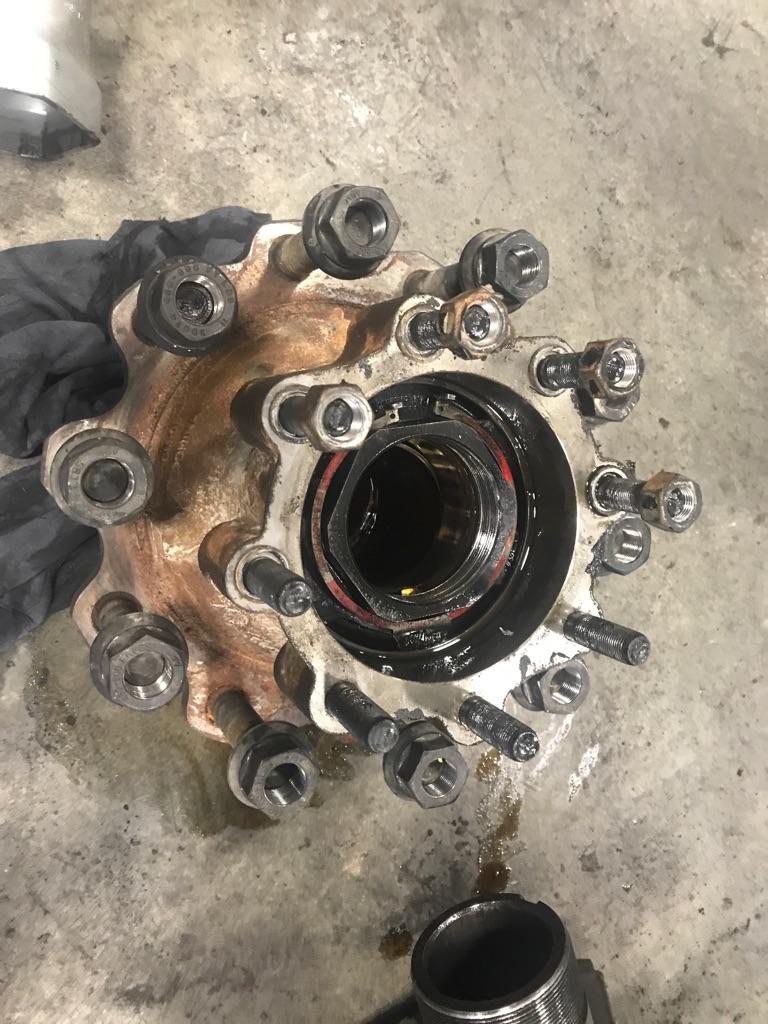 2017 Freightliner Cascadia Hub Payless Truck Parts