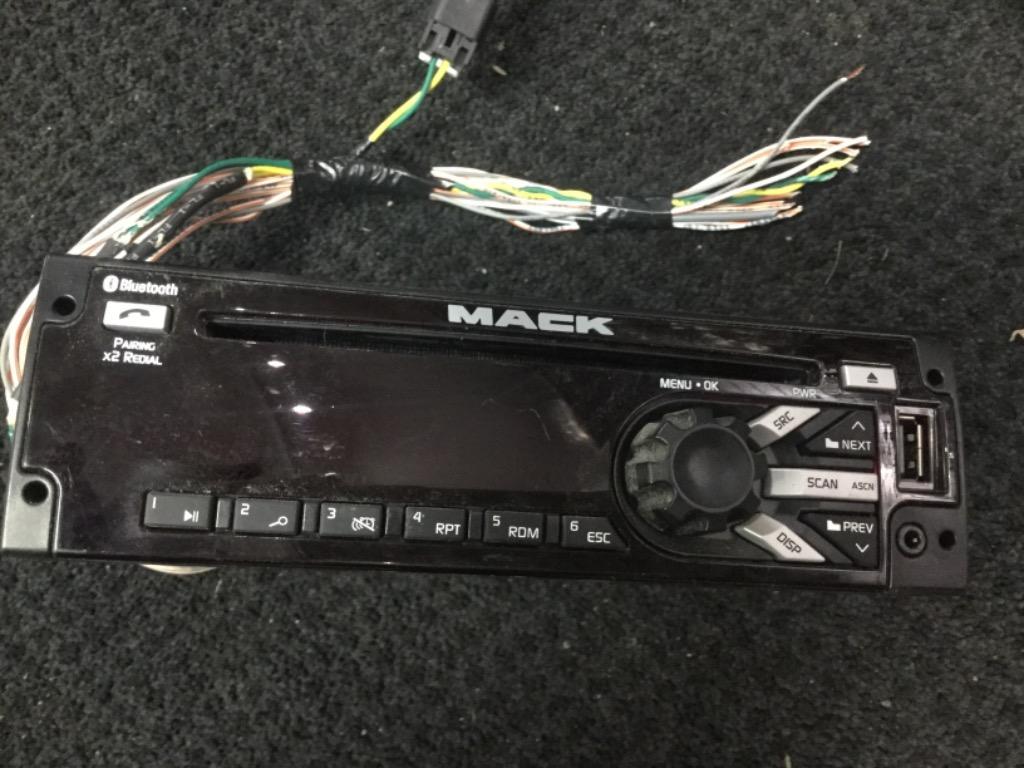 2018 Mack Cxu600 Radio | Payless Truck Parts