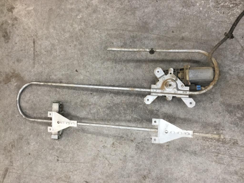 2006 Kenworth W900 Door Window Regulator, Front Payless Truck Parts