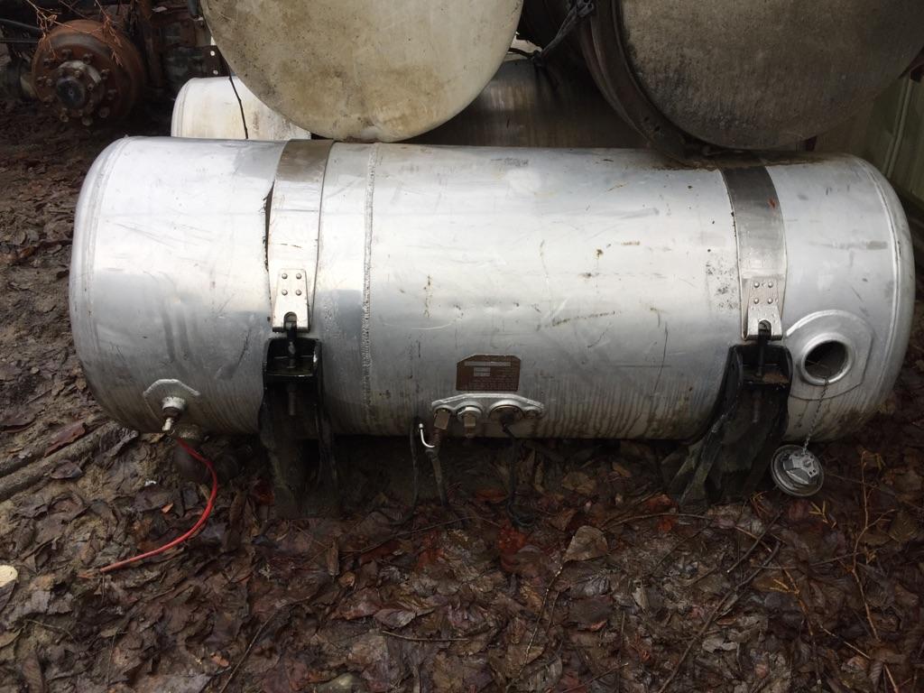 Peterbilt Fuel Tank Payless Truck Parts