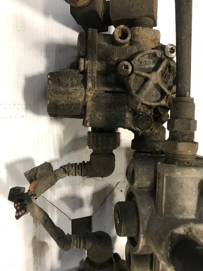 2007 Volvo Vn Miscellaneous Parts Payless Truck Parts