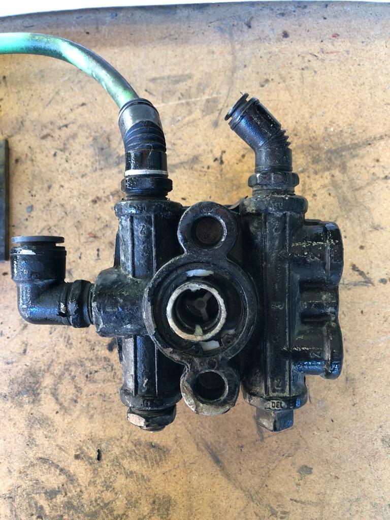 2014 Peterbilt 579 ABS Payless Truck Parts