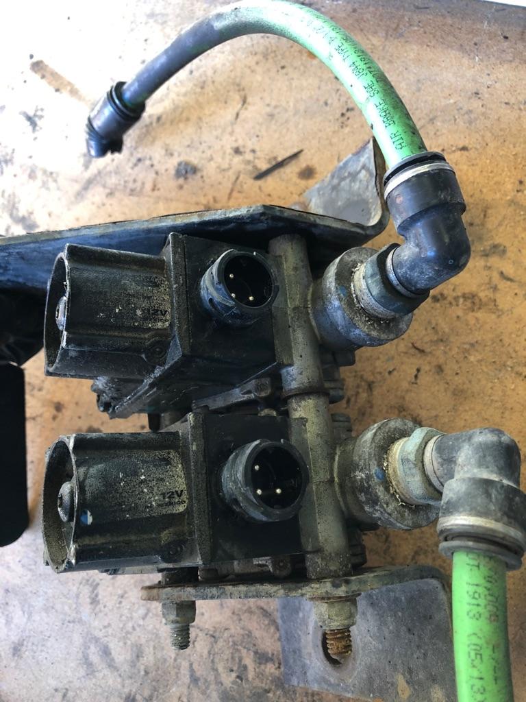 2014 Peterbilt 579 ABS Payless Truck Parts