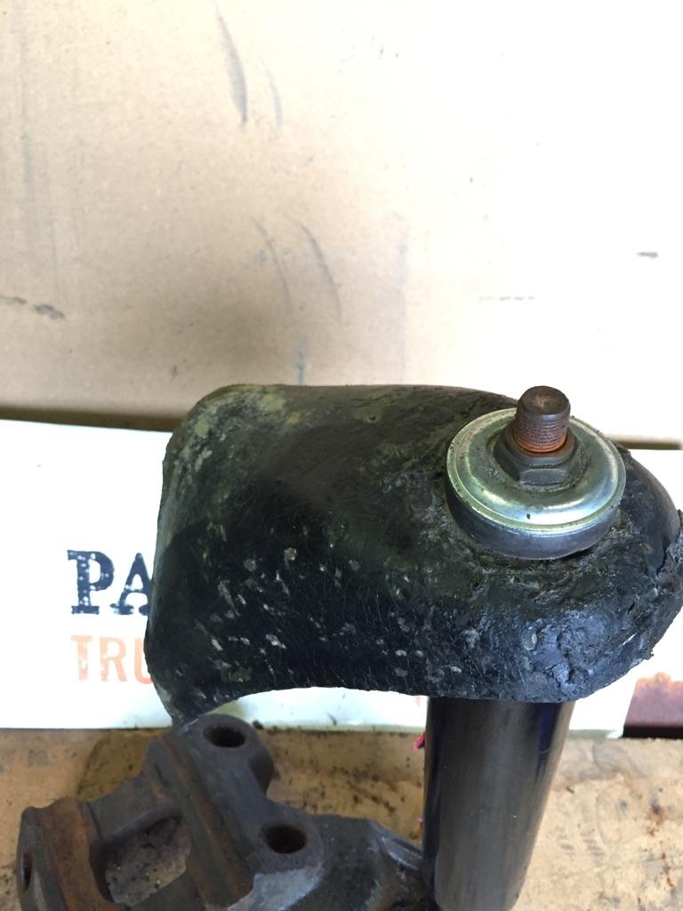 2008 Peterbilt 389 Shock Absorber Payless Truck Parts