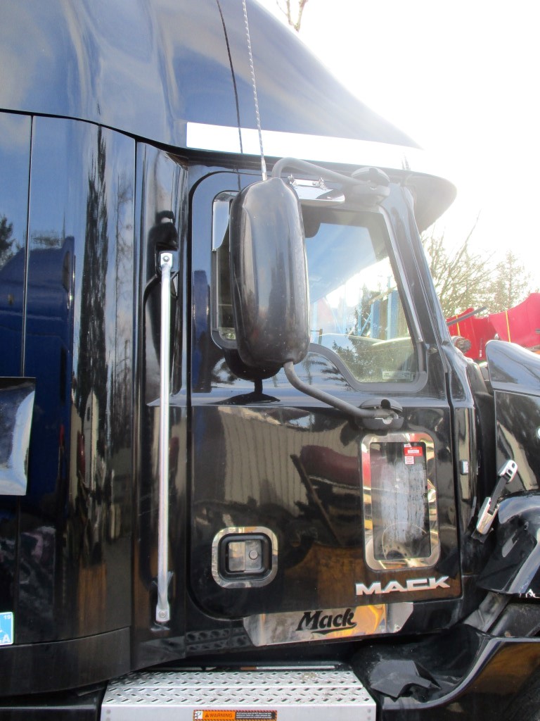 M108 - 2018 Mack CXU613 | Payless Truck Parts