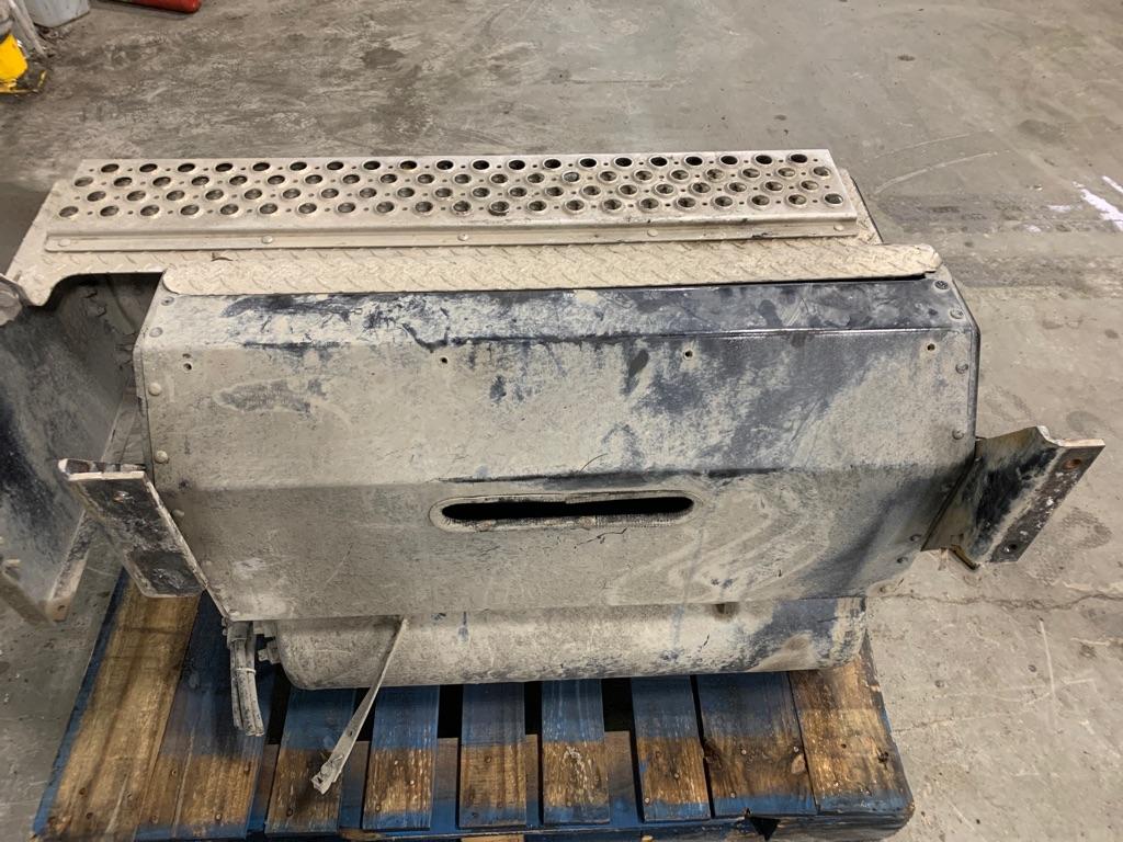 2015 Kenworth T800 Battery Box | Payless Truck Parts