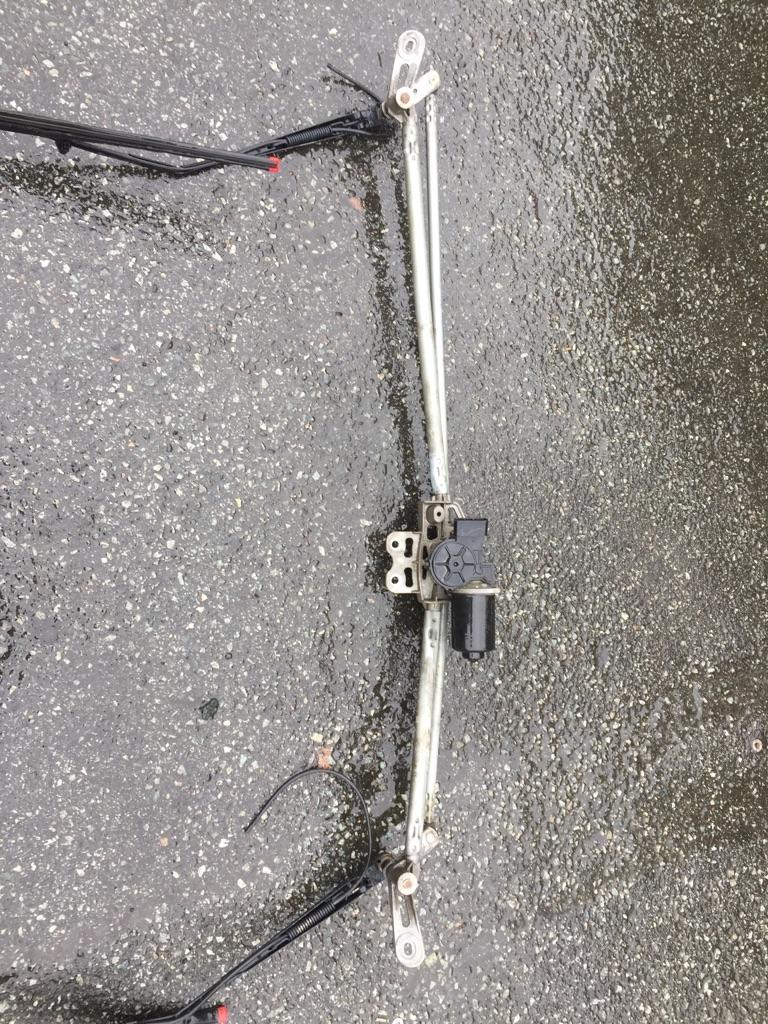 2017 Freightliner Cascadia Wiper Motor, Windshield Payless Truck Parts