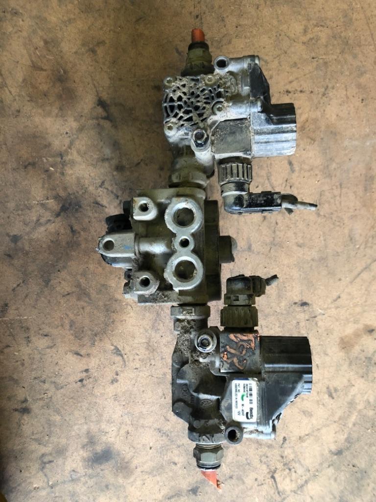 2019 Kenworth T880 ABS Payless Truck Parts