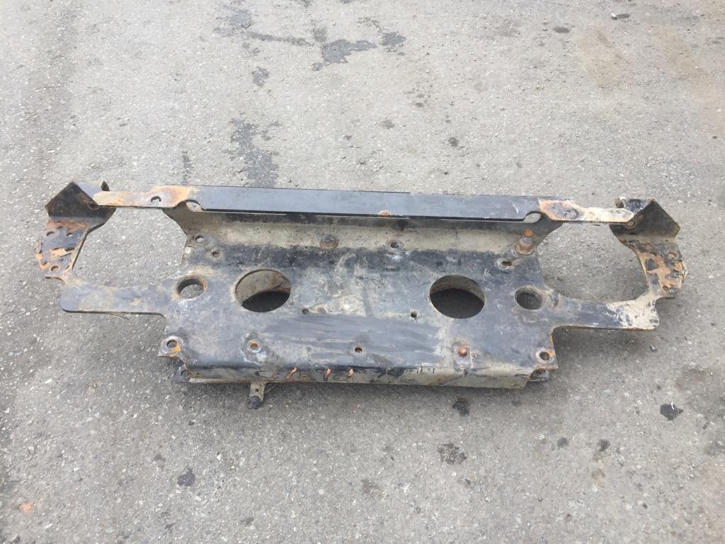 2012 Peterbilt 389 Brackets, Misc. | Payless Truck Parts