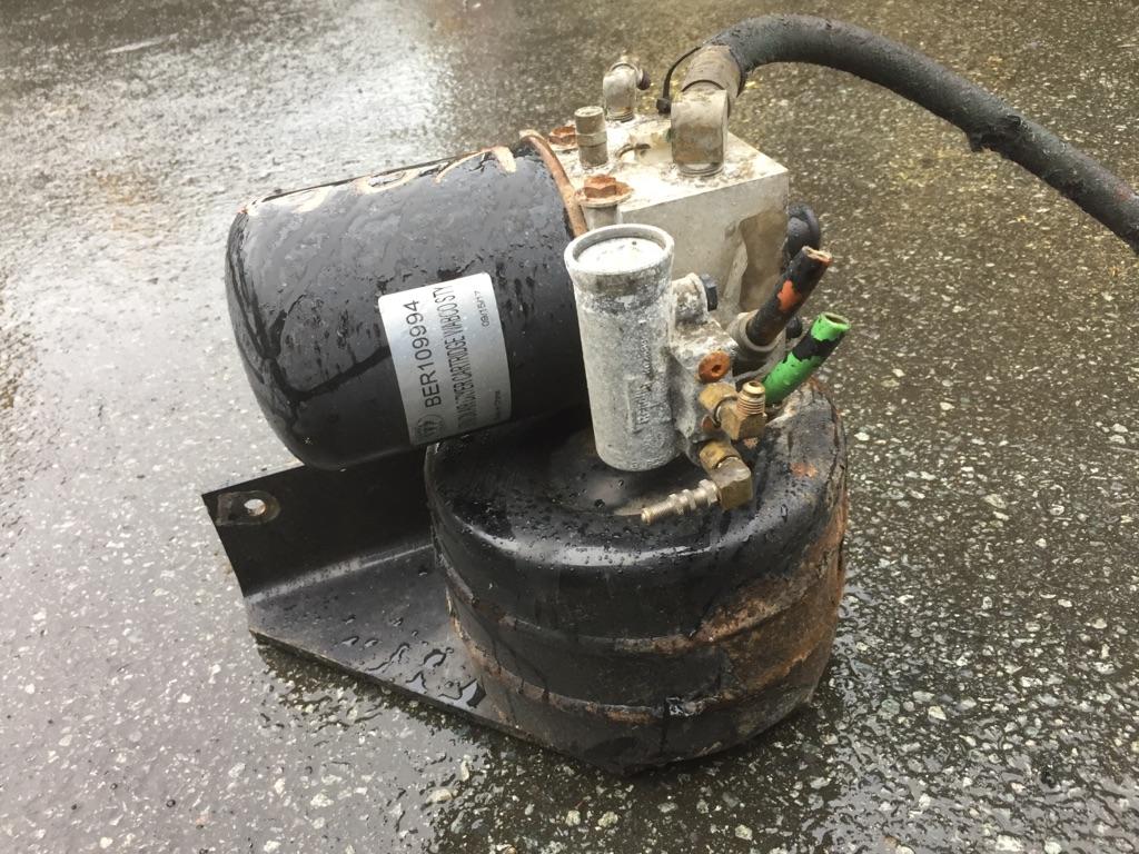 2007 Kenworth W900 Air Drier Payless Truck Parts