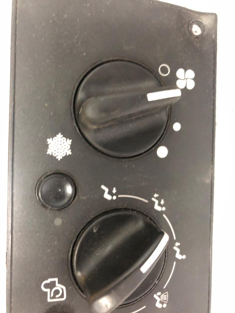 2003 Kenworth W900 Temperature Control | Payless Truck Parts