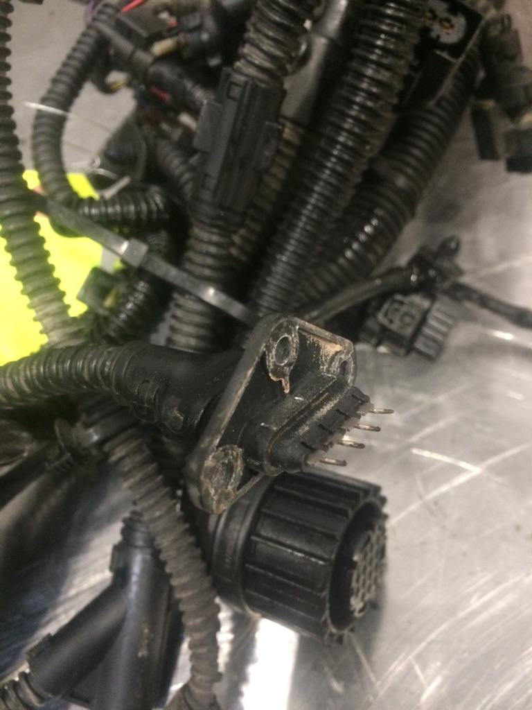 Detroit DD15 Engine Wiring Harness Payless Truck Parts