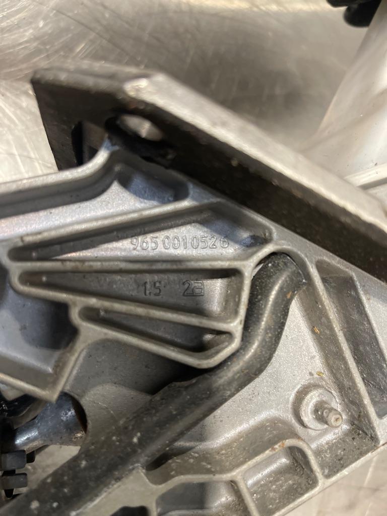 2016 Freightliner Cascadia Brake / Clutch Pedal Box Payless Truck Parts