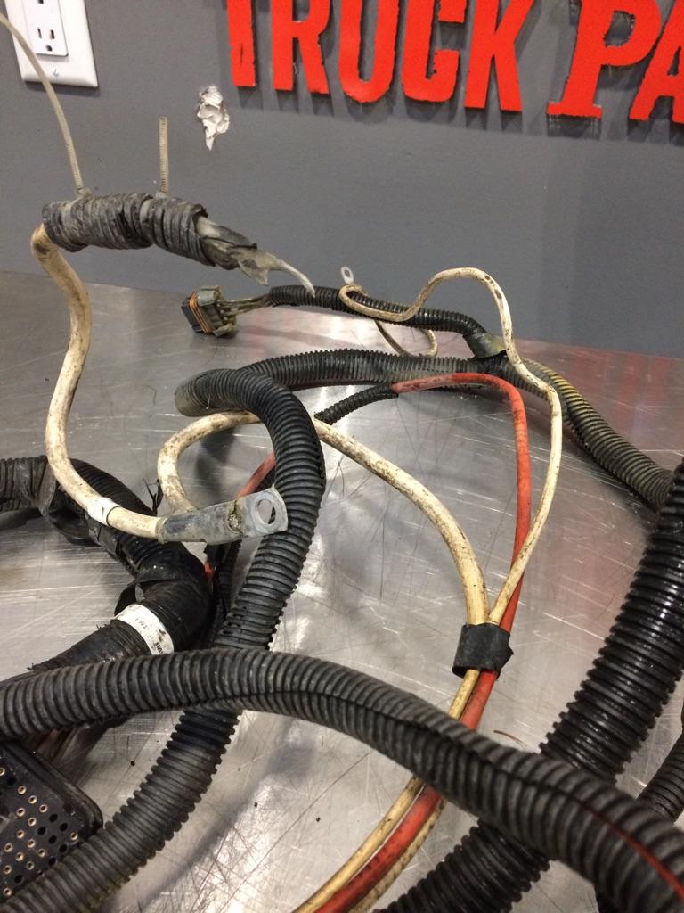 2004 Kenworth T800 Engine Wiring Harness Payless Truck Parts